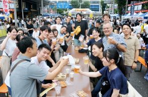 駅前大通りで「ビール祭」　開放的な雰囲気で極上の一杯を　福島県郡山市、２８日まで