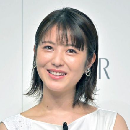 浜辺美波、ガチファンの意外な芸人を明かす「単独ライブをこっそり見に行って。自分でチケット取ってるんですよ」