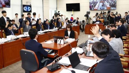 「脳の構造に問題」「極右的な脳」…韓国の人事聴聞会、李真淑候補に野党が人身攻撃ワード連発