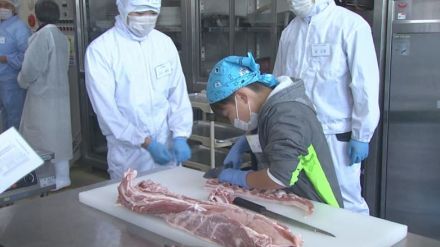 全国食肉学校　肉の加工体験で食育を学ぼう　群馬・玉村町