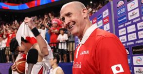 「怒られることもある」パリ五輪バスケ日本代表ホーキンソン選手が語るトムコーチとの関係