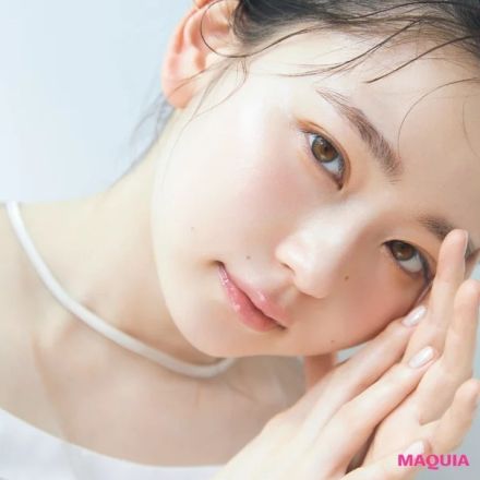 【山田杏奈さん】“まるでお風呂上がり”な火照り感とハリツヤ感が可愛い！ベスコス受賞コスメで夏メイク