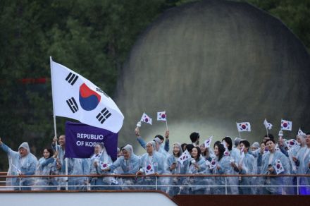 バッハ会長、韓国大統領に謝罪　パリ五輪開会式で「北朝鮮」と紹介