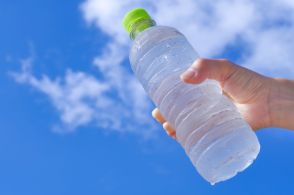 「水だけ」「塩飴だけ」はNG！専門医に聞く熱中症を予防する水の飲み方と栄養の摂り方