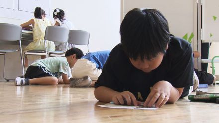 子どもが自由に計画し学ぶ『自由進度学習』を公立小学校で実践　50年前に導入した小学校も　理解度に差が出る従来の授業とどう違う？