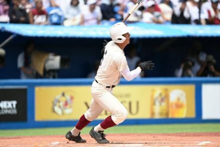 早稲田実がサヨナラで9年ぶりの夏の甲子園　日大三との打撃戦を制す