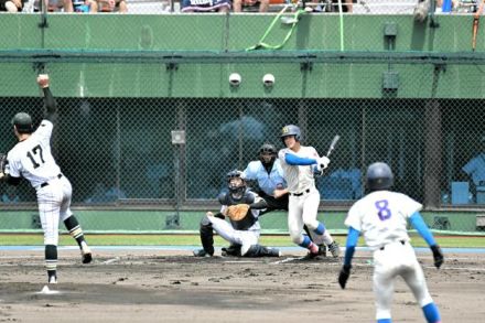 花咲徳栄が5年ぶりの夏の甲子園へ　タイブレークで昌平を振り切る