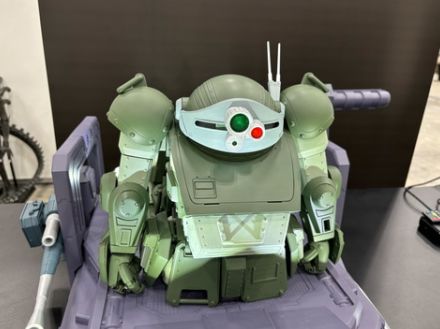 週刊「装甲騎兵ボトムズ スコープドッグをつくる」完成品が展示中！【#ワンフェス】