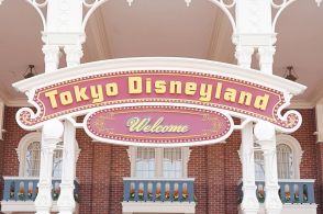 ディズニーランドで見つけた「おしゃれTシャツ」3選！着るだけでテンション上がるかわいさです《購入レビュー》