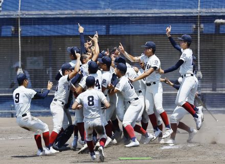 大阪桐蔭怪物右腕の森陽樹が公式戦初完投勝利、15奪三振圧倒　走り込み中心で強靱な足腰／大阪