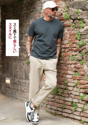 【スナップ実例】お洒落オヤジの「黒Tシャツ」スタイル3選