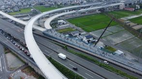 “京奈和道－大阪直結”工事は佳境へ！「橿原JCT」ランプ橋ついに架設完了 未開通部の“地上が大渋滞”緩和なるか