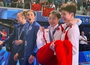 ＜パリ五輪＞米選手がびっくり…中国ダイビング代表チームの「お姫様だっこ」セレモニーが話題に