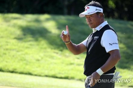 54歳の崔京周　全英シニアオープンで韓国人初優勝