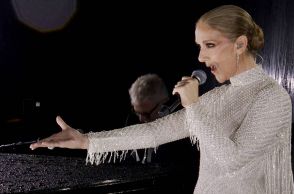 世界の歌姫セリーヌ・ディオン、難病を乗り越えパリ五輪開会式で復活唱「心から感謝」