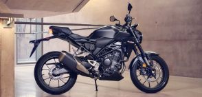 【バイク好き250人に聞いた】バイク初心者におすすめしたい「250cc以下のバイク」ランキング！　第2位は「ニンジャ250/カワサキ」、1位は？