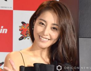 熊切あさ美、水着で弾ける圧巻美ボディ「ステキなヒップ」「とっても綺麗で美しい」　久々の海を満喫