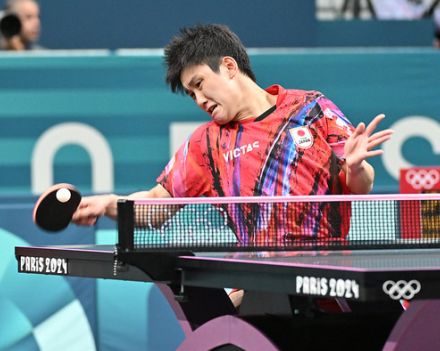 パリ五輪卓球男子シングルス1回戦。強い、強いぞ、張本智和!! 最速で試合を決める