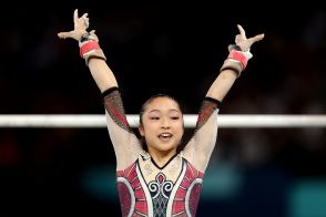 「え、可愛すぎるんですが」日本女子が団体決勝進出の裏で…体操会場にいた“世界的歌姫”が話題に！「なんてお上品なの？」【パリ五輪】