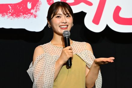 渋谷凪咲、初主演映画の舞台挨拶でも安定に笑い誘う「サクラ？５万です」　難波での「こっそり鑑賞」で観客を偵察？