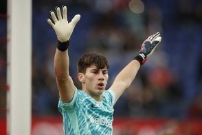 チェルシーがまたしても逸材確保へ　ヘンクに所属する18歳GKペンダースの獲得を熱望か