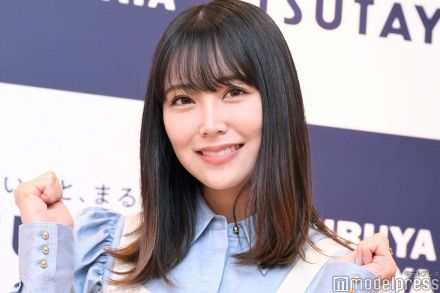 白間美瑠、家族でカフェタイム 脚線美際立つプライベートショットに反響「美しい」「仲良し家族にほっこり」