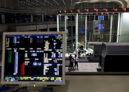 日経平均は小幅続伸、日銀会合やＦＯＭＣ控え持ち高調整　円安と綱引き