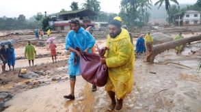 インド南部ケララ州で土砂崩れ、死者５７人　数百人が孤立