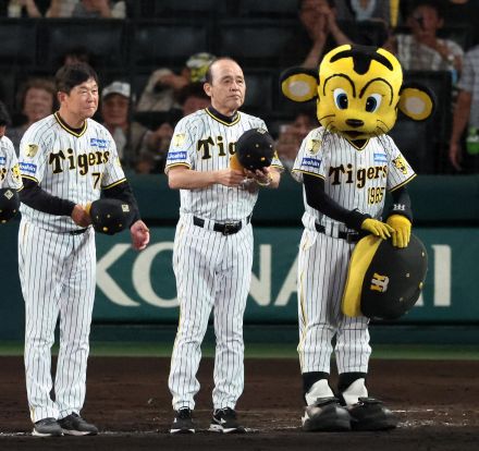 【阪神】岡田監督、甲子園100周年シリーズ先勝にニンマリ「この３試合はいい試合をしたいと」