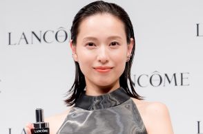 戸田恵梨香、レアなオールバックヘアで登場「ちょっと恥ずかしいです」