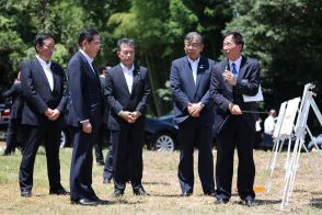 自動運転、１０カ所でドライバー原則不要の「レベル４」実施へ　岸田首相が表明