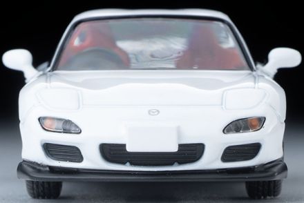 マツダ「RX-7 FD3S後期型」が大人向けトミカから登場。ホワイト・イエローの特別仕様がカッコイイ！