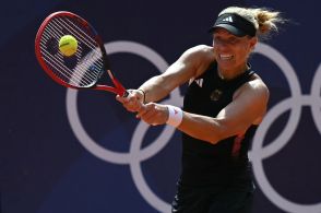 ケルバーが現役に幕  パリ五輪で8強敗退 女子テニス元世界1位