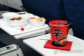 大韓航空　エコノミーでのカップ麺提供を中止へ＝乱気流によるやけど増加