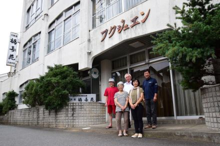 鳥取・吉岡温泉で廃旅館を活用した「お化け屋敷」 町の活気につなげる