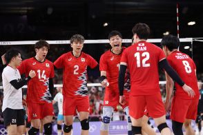 「こんなに丸見えな状況なのに…」　バレー日本戦のレッド判定にアルゼンチン選手が怒り「恥を知れ」