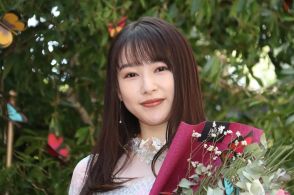 ＜桜井日奈子＞うっすら腹筋、均整の取れた美スタイル　写真投稿に「最高最強」「GOODです」