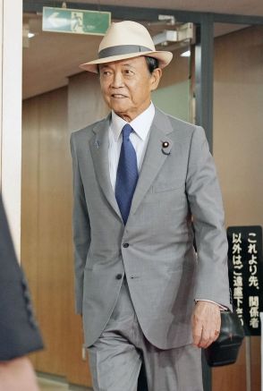 岸田首相、麻生副総裁と会談　総裁選巡り党内情勢協議