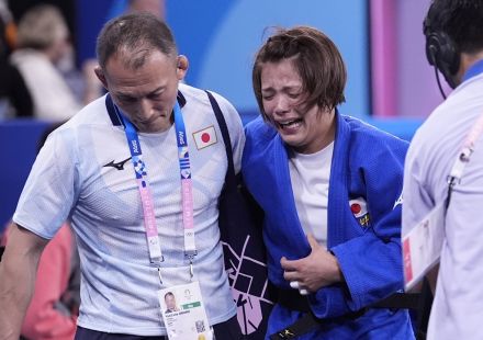 〈パリ五輪、相次ぐ選手への誹謗中傷〉「批判」も心を傷つける、“軽い投稿”で高い代償リスクを忘れてはならない