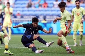 男子サッカー　日本は0-3でスペインに敗れベスト8で敗退。細谷の同点弾はVAR判定で幻のゴールに【パリ五輪】