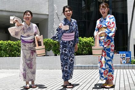 パレットくもじ前で打ち水　那覇　沖縄