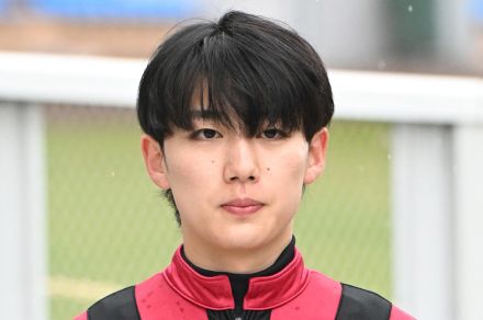 斎藤が復帰後初勝利「もう大丈夫です」　３番人気のクォーツァイトをＶに導く【札幌１２Ｒ】