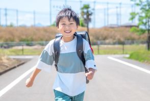 【小学生編】時間を持て余す夏休み…「子どもとやったら超・盛り上がったこと」は？低学年or高学年の違いも！