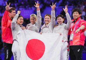 【フェンシング】開会式旗手、個人戦敗退、サーブル団体銅…江村美咲「すごく良い大会になった」