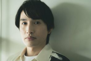 浜中文一「注目を浴びるとダメなんですよ」写真も苦手、芸能活動を続けられる理由