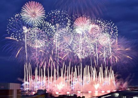 夜空に大輪1万2000発　いわき花火大会