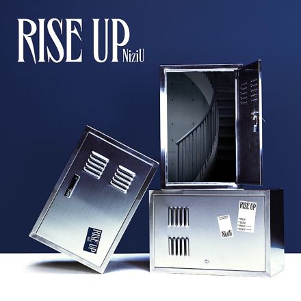 【深ヨミ】『RISE UP』で自身最大の初動を記録　NiziUのアルバム販売動向を調査