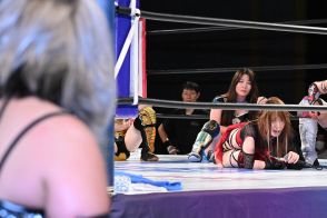 【スターダム】鹿島沙希が珍しく奮起　裏切り者の小波を制裁し「お前が何をしようが私は逃げないよ」