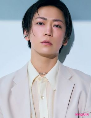 亀梨和也、初めて美容を語る。アートな世界観を表現したメイクも披露