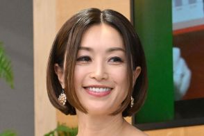 酒井法子が「線維芽細胞培養移植」に挑戦「美は１日してならず」